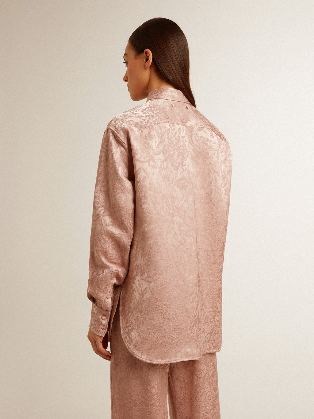 Women's pink viscose shirt with floral pattern